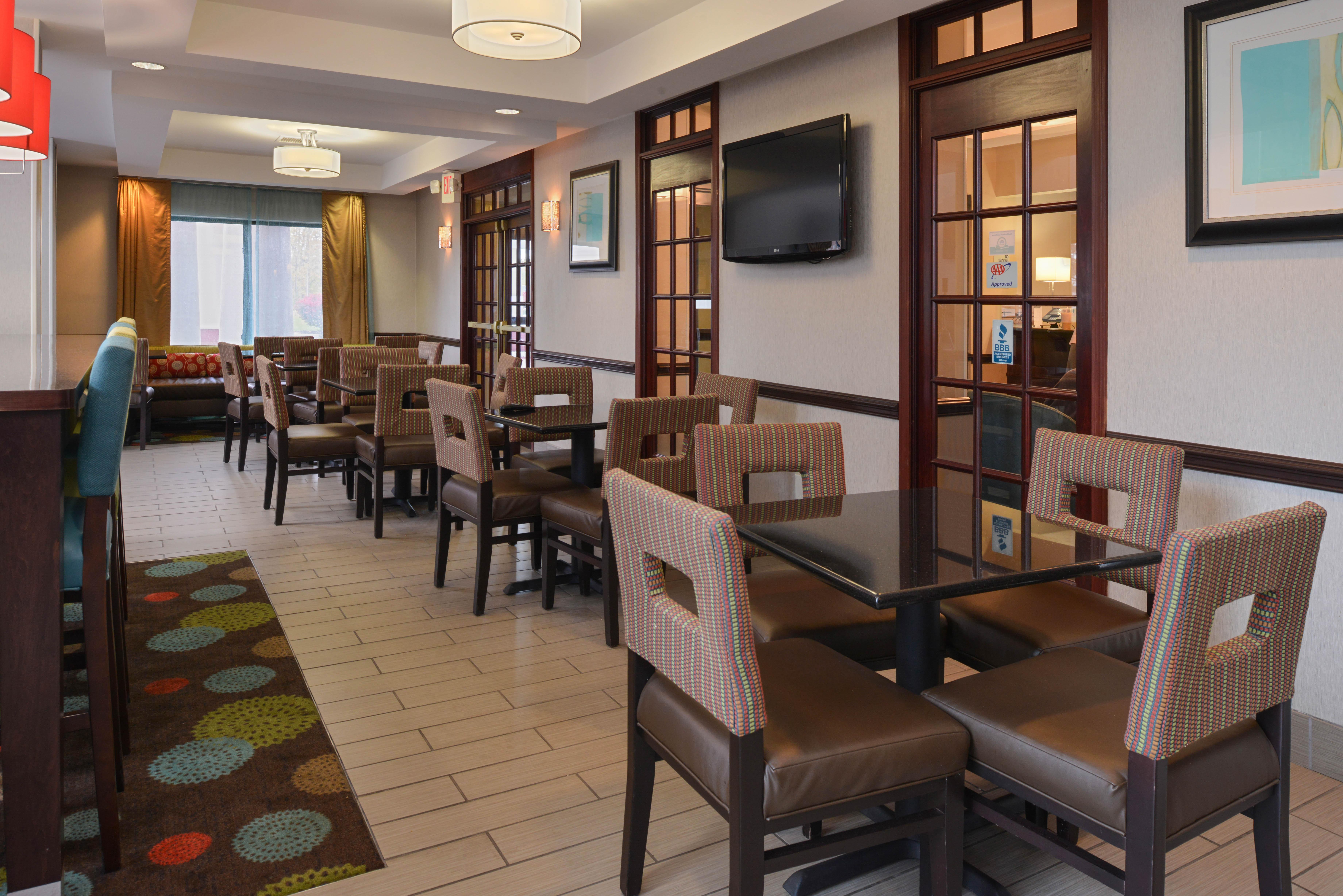Holiday Inn Express Hotel & Suites Youngstown - North Lima/Boardman By Ihg Esterno foto