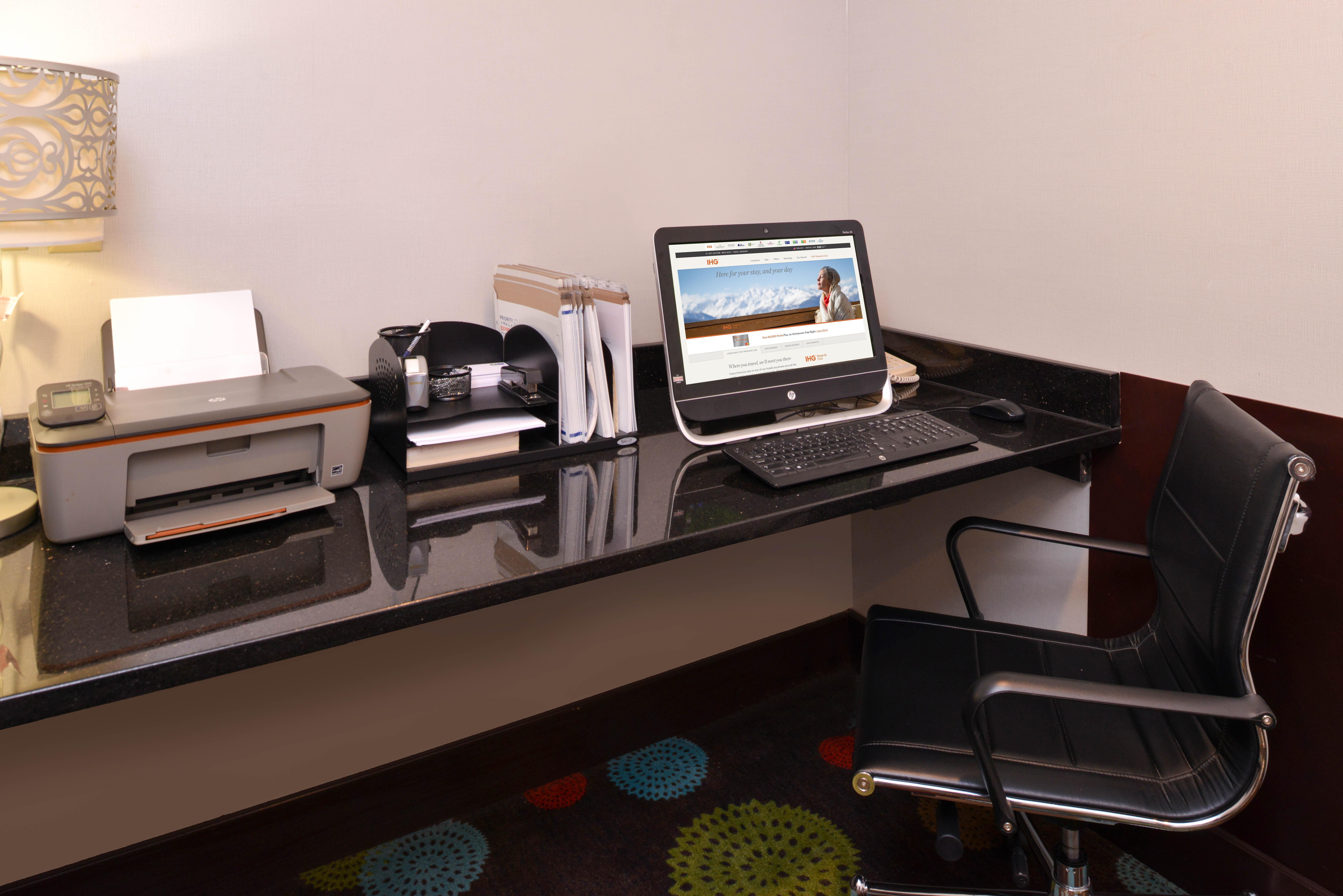 Holiday Inn Express Hotel & Suites Youngstown - North Lima/Boardman By Ihg Esterno foto