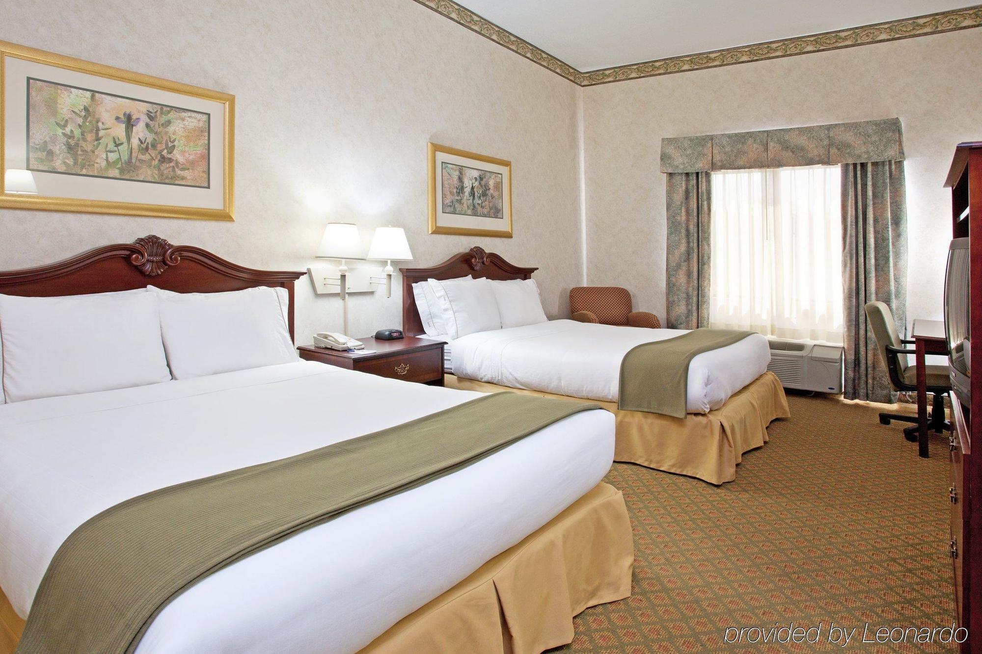 Holiday Inn Express Hotel & Suites Youngstown - North Lima/Boardman By Ihg Camera foto
